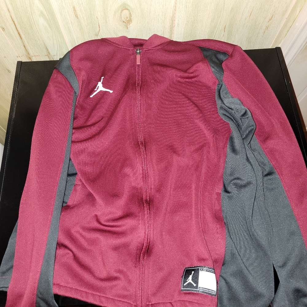 Jordan light jacket